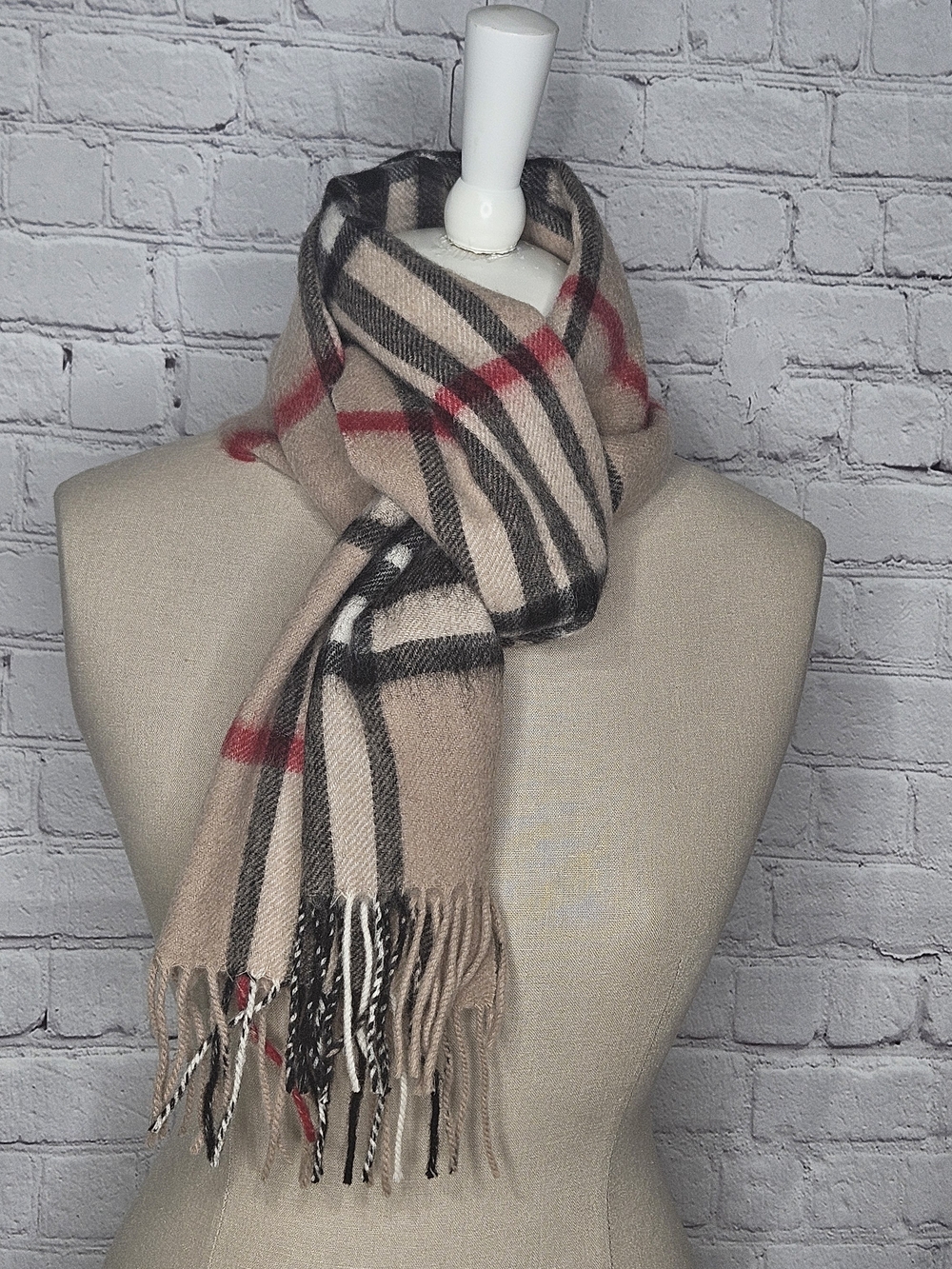 Ballantyne Edinburgh 100% Lambswool Beige Plaid Fringe Scarf Red & Black Stripes